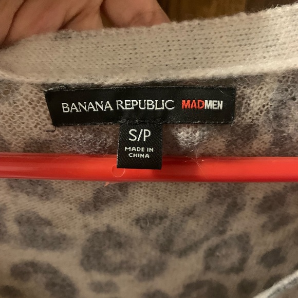 Banana Republic Mad Men Cheetah Print Cardigan - Picture 3 of 4